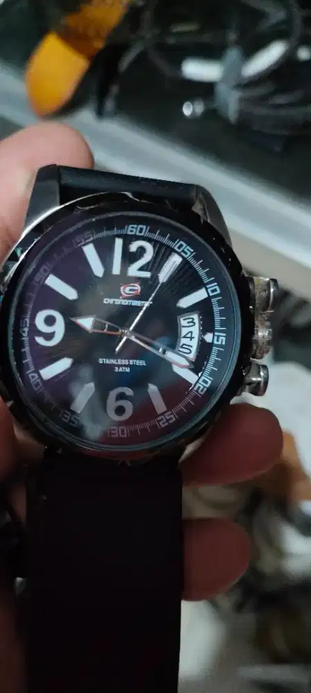 Jam koleksi kondisi normal