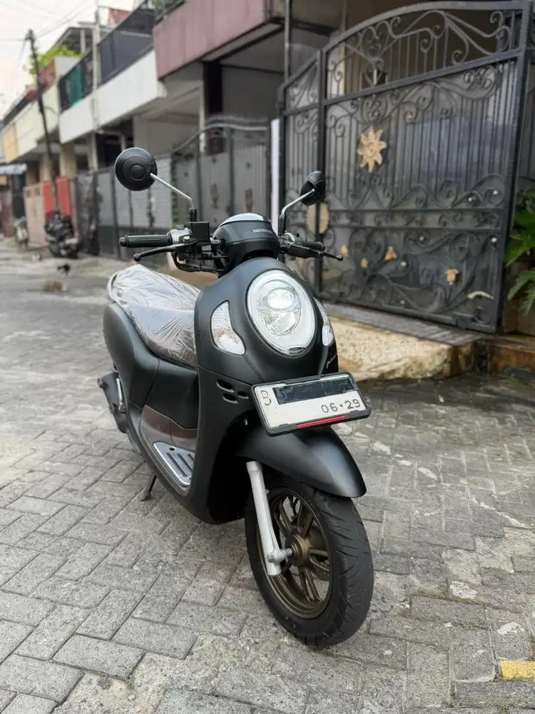 KM 940 KILO! SCOOPY Prestige Keyless 2024 Pajak June 2025