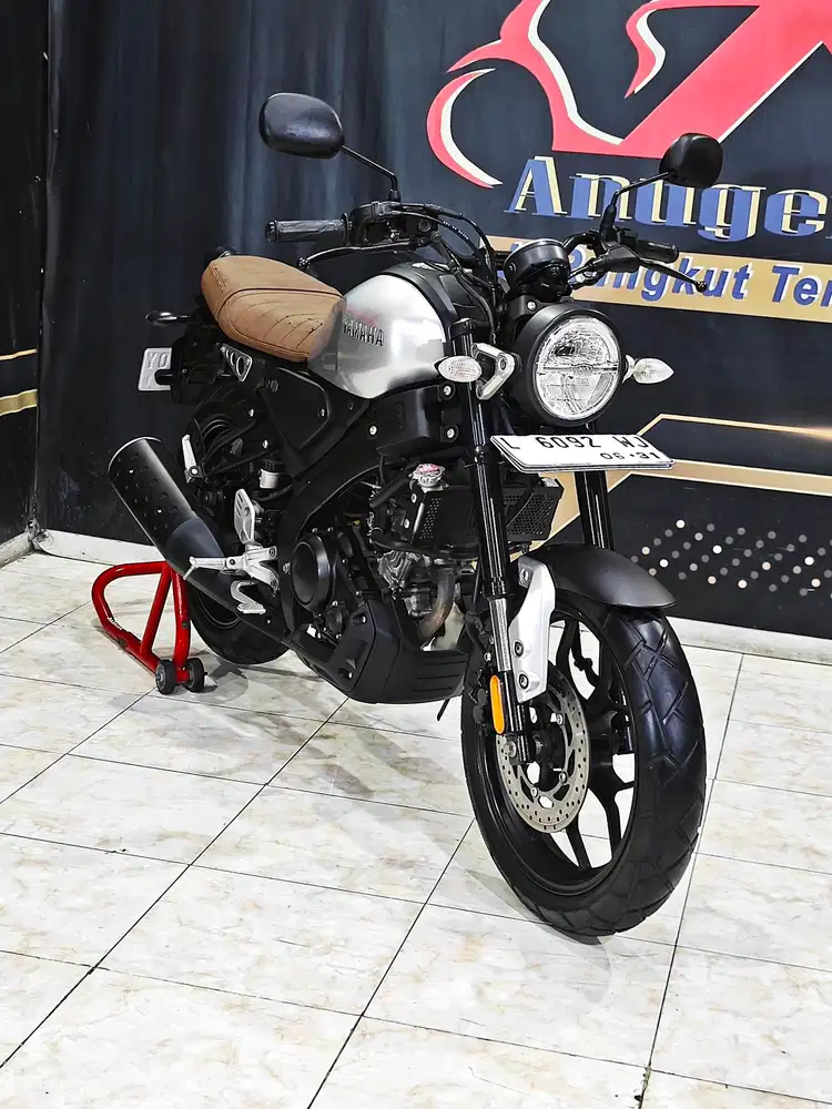 Yamaha XSR 155cc Retro Modern odo.9rb mewah. Anugerah motor rungkut