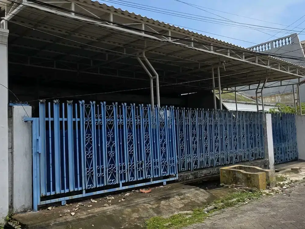 JUAL CEPAT RUMAH HITUNG TANAH DARMO PERMAINSELATAN DKT SUKOMANUNGGAL SATELIT HR