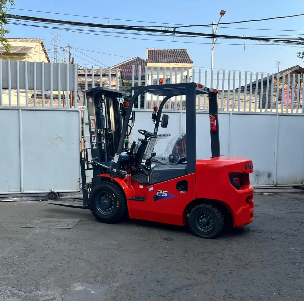 FORKLIFT DIESEL HELI 2.5 TON ( RENTAL / JUAL )