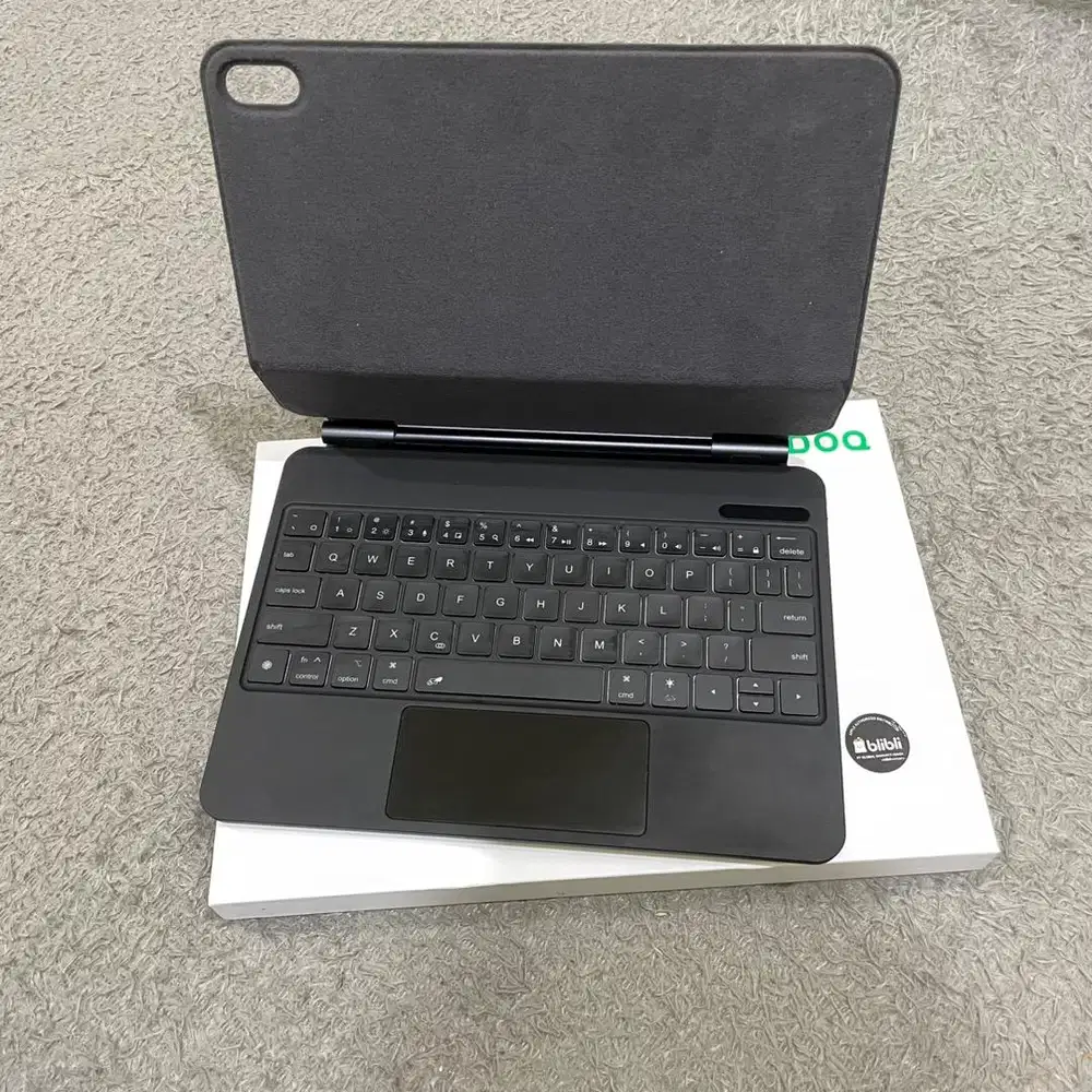 Magic Floating Keyboard Goojodoq for iPad 10 / 11