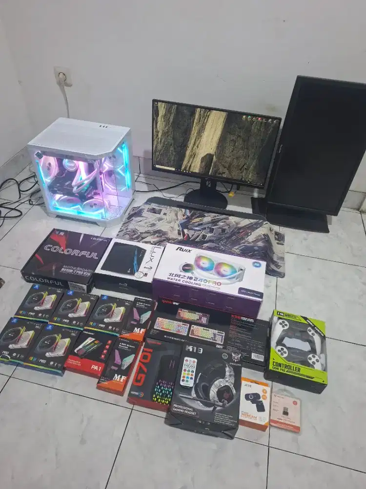 Bs Kredit BARU Pc Live Streaming Pc Fullset i3 gen 10 Gtx 1650 super
