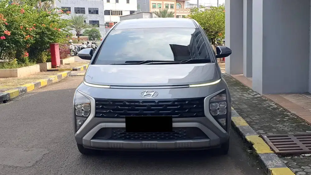 Hyundai Stargazer Trend Essential AT Abu 2024 KM 38rb Record Like New