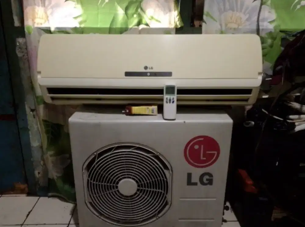 AC LG 1/2 PK  liwwatt