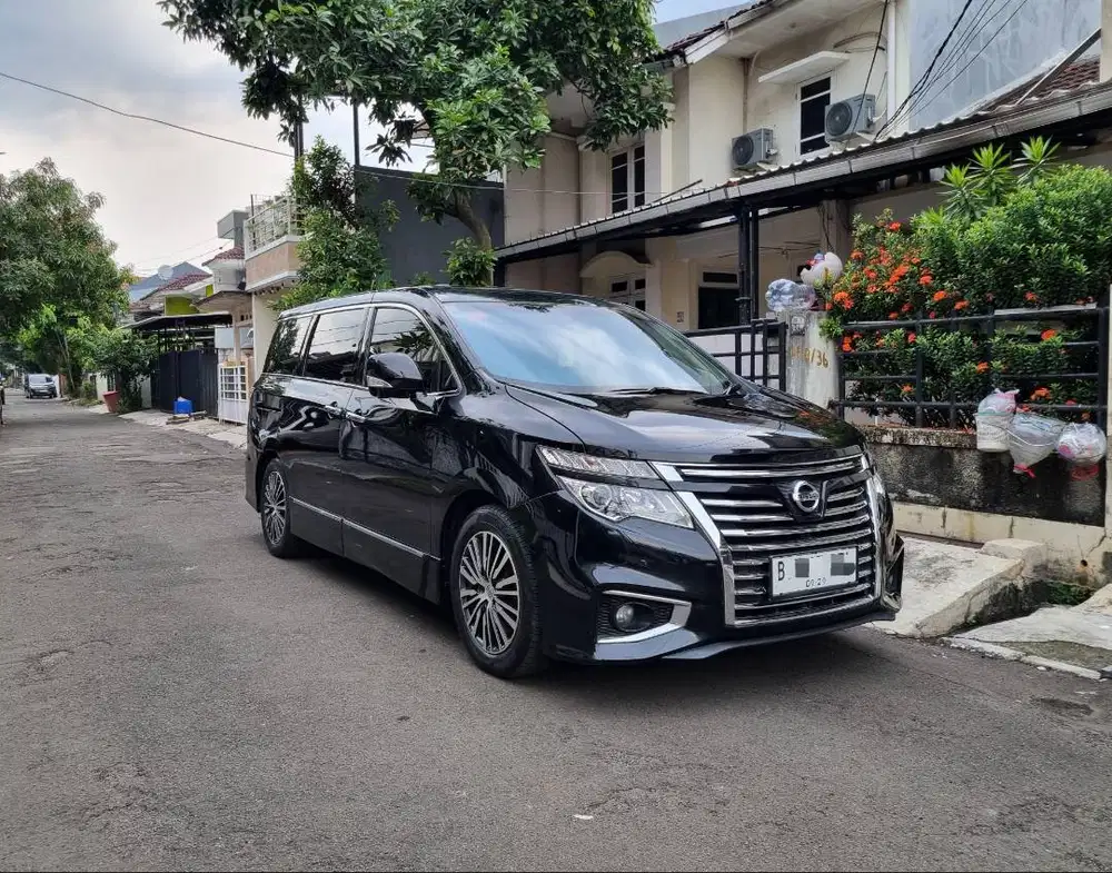 Nissan Elgrand HWS 2014 AT 2.5 Facelift Highway Star