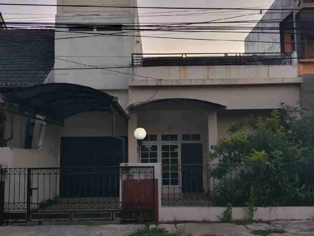 Dijual Rumah Raya Wiguna Surabaya Timur Cocok Buat Usaha Kantor