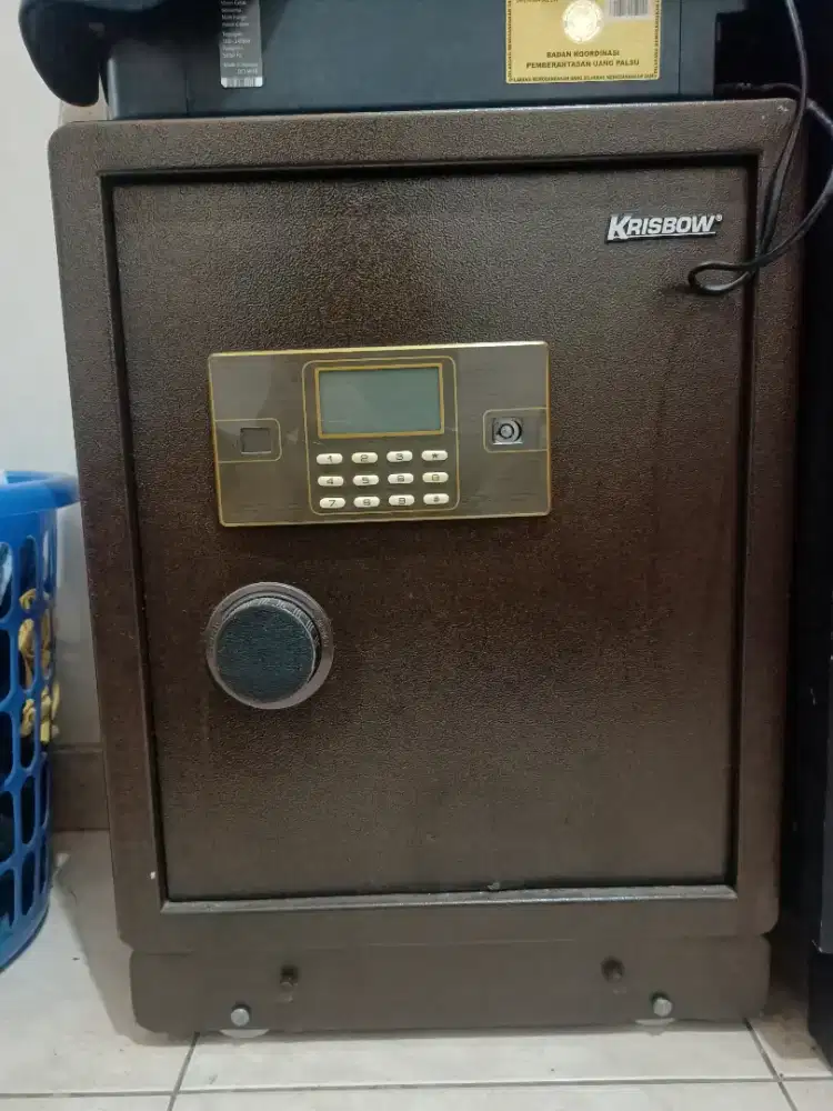 Berangkas krisbow