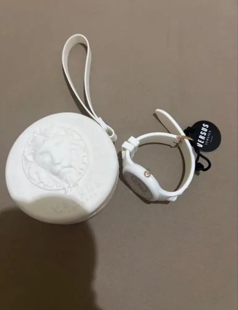 versuse versace watch