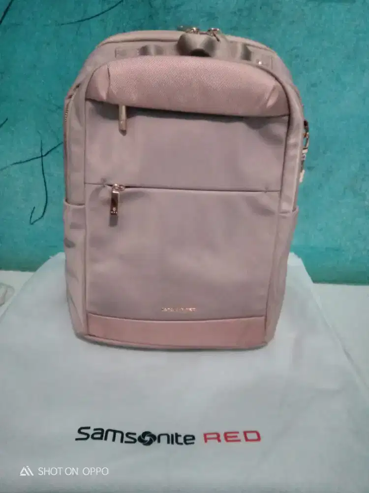 Samsonite Red Varena BagPack