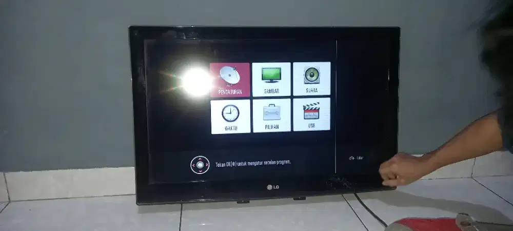 Tv LG lcd led 32inch