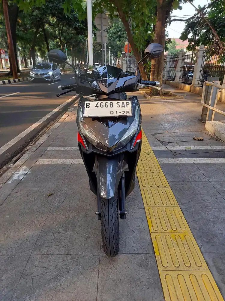 DIJUAL CASH HONDA VARIO 125 LED OLD CBS FI THN 2016 PJK IDUP