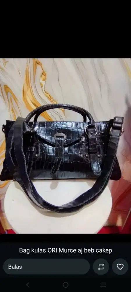 Tas berkualitas harga bersahabat elegan dipakai