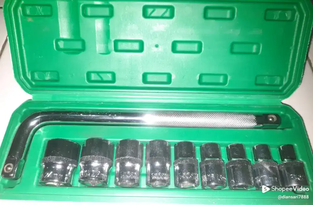 Dijual Cepat! Set Kunci Sock ISKU – Like New