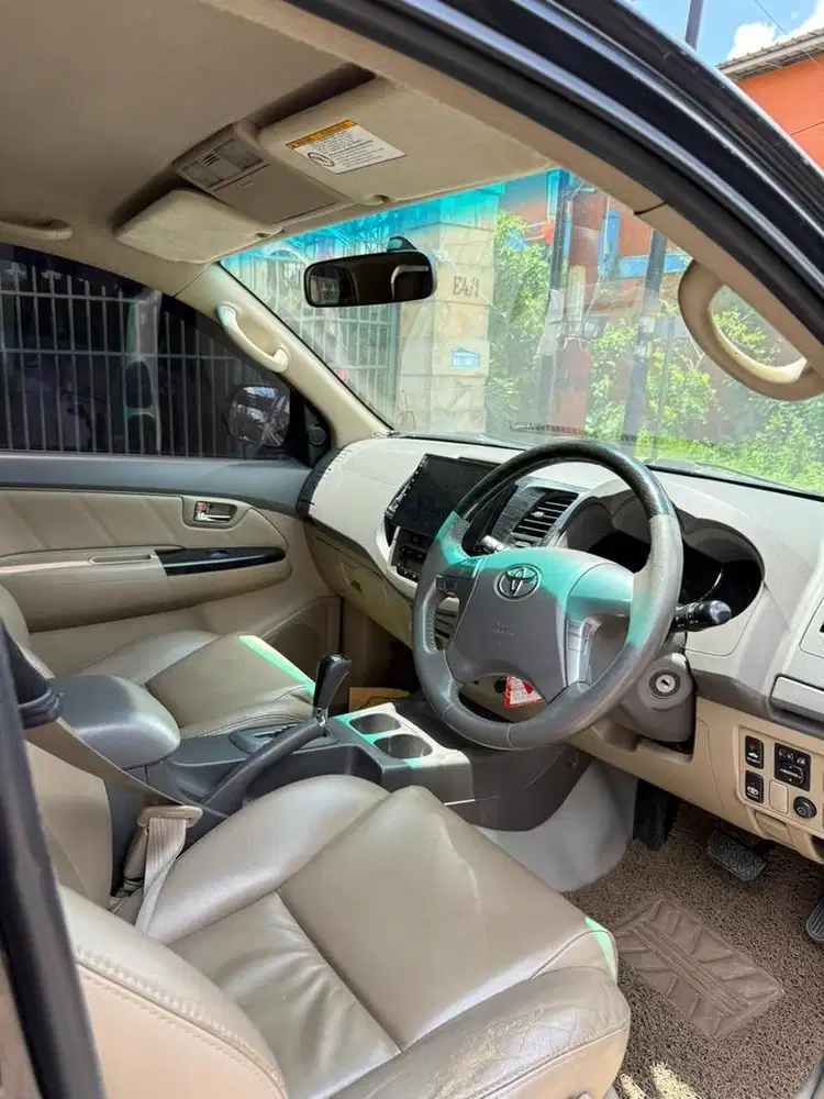 Toyota Fortuner 2013