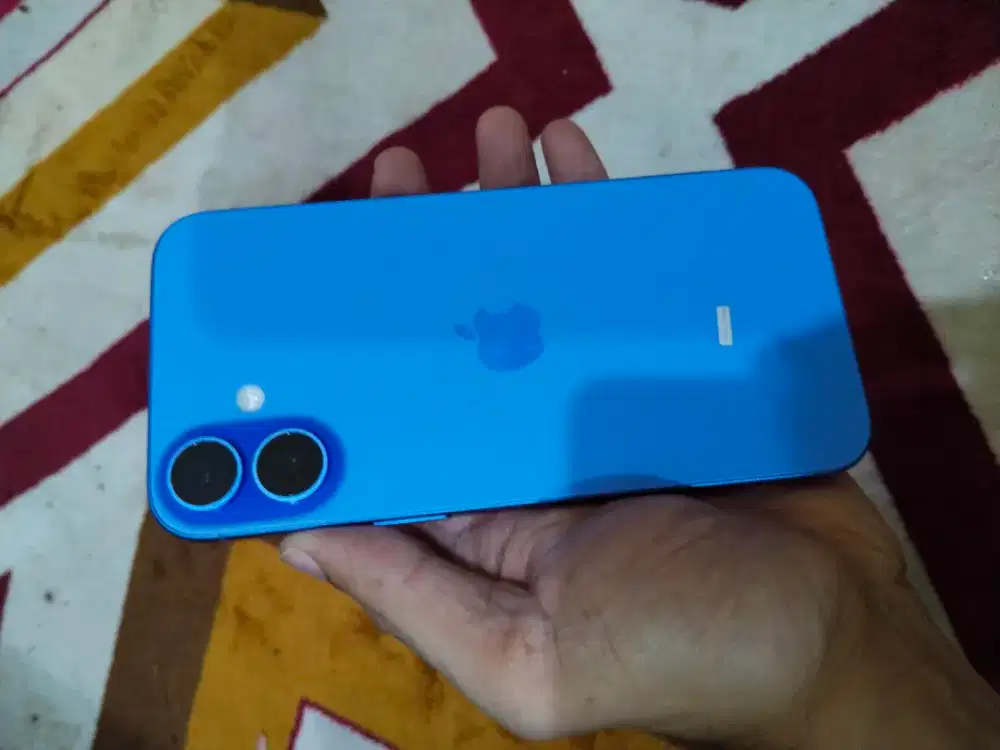 Iphone 16 plus 128 ibox masi garansi lengkap mulus bs tt