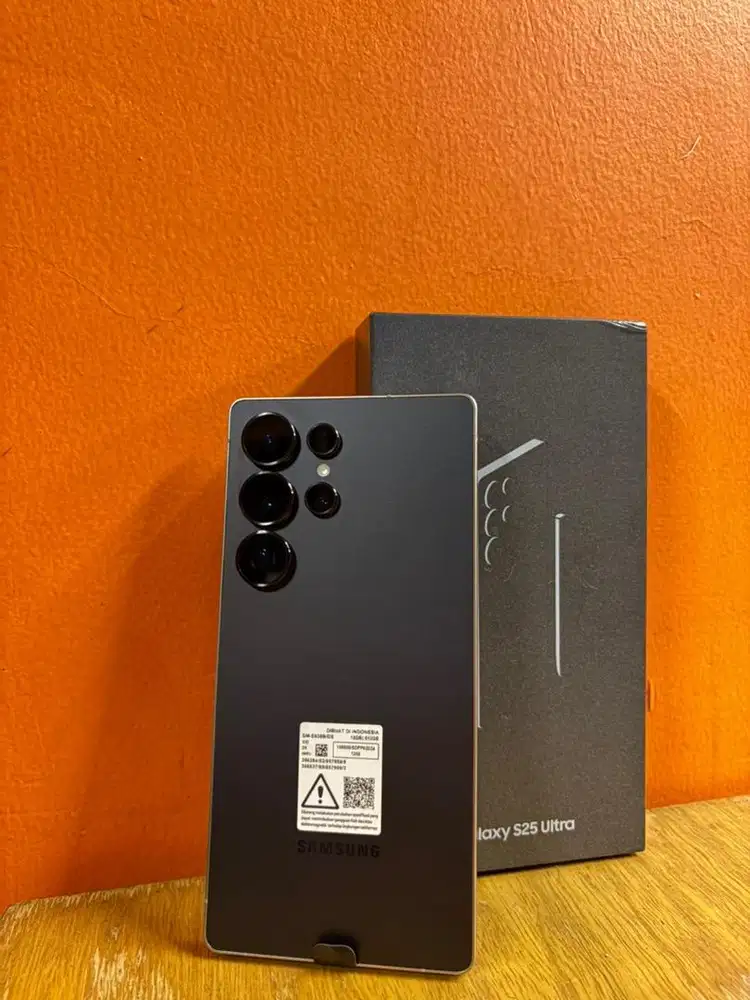 Samsung S25 Ultra 512GB Black Second Garansi SEIN Aktif Like New