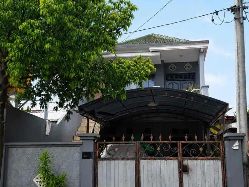 DIJUAL – Rumah 2 Lantai Nyaman dengan Akses Jalan Lebar di Denpasar Utara, Bali