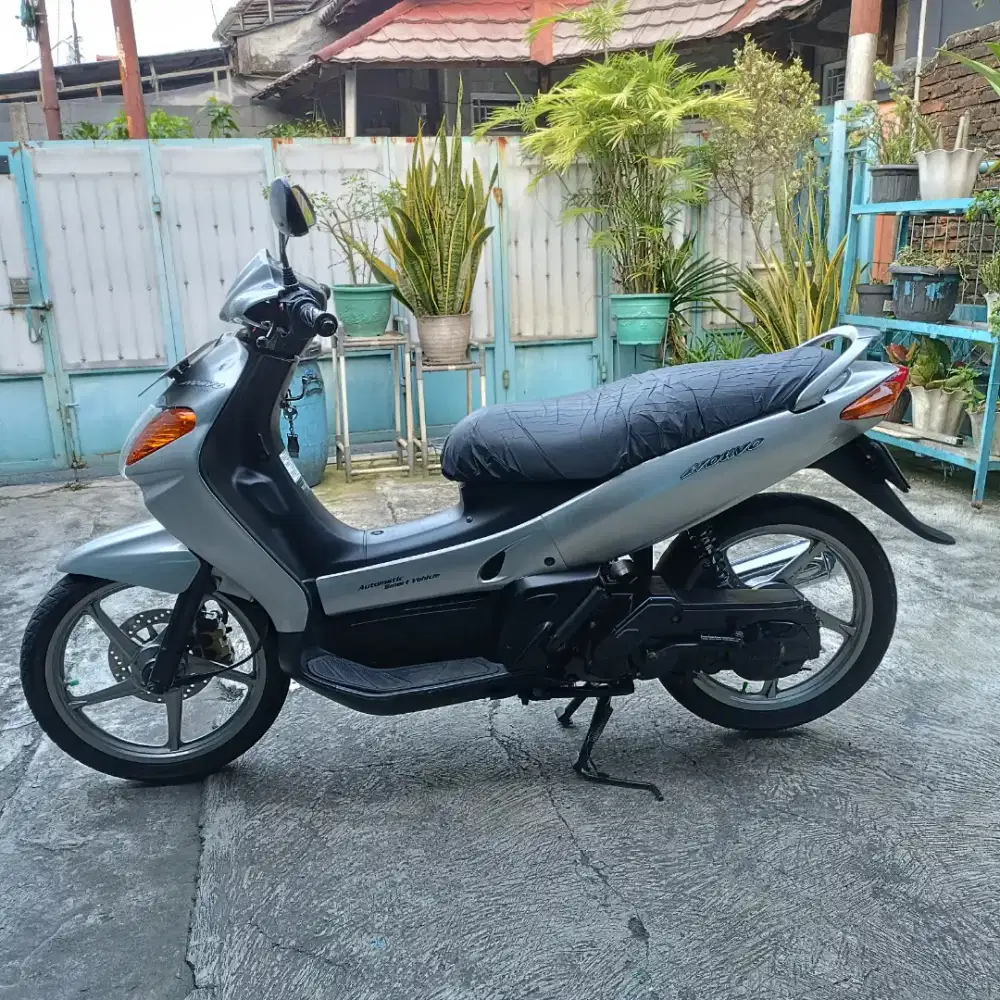 Dijual yamaha nouvo lele 2002