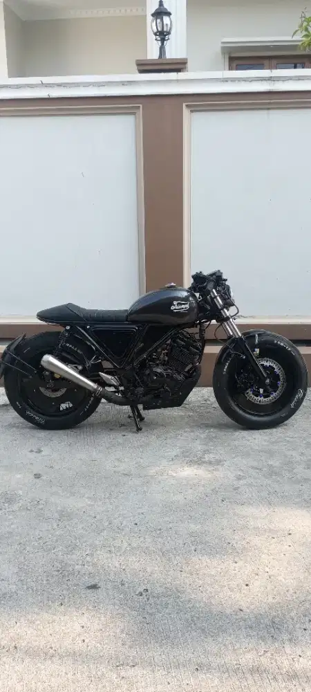 custom bratcafe satria Fu