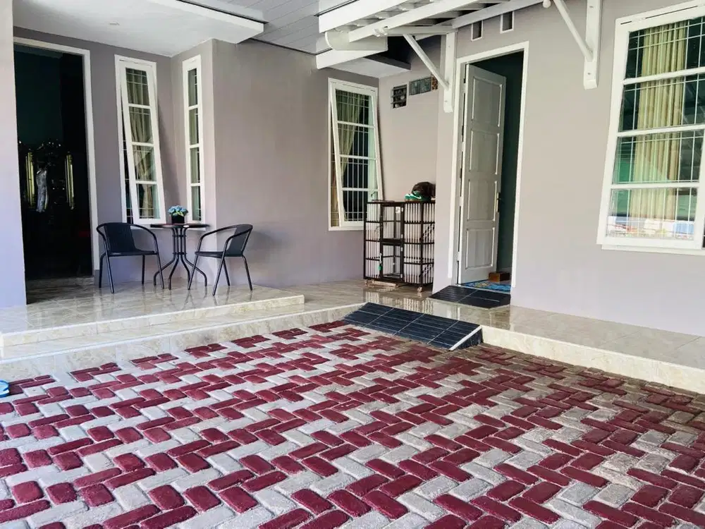 Dijual RUMAH Induk dan Kost