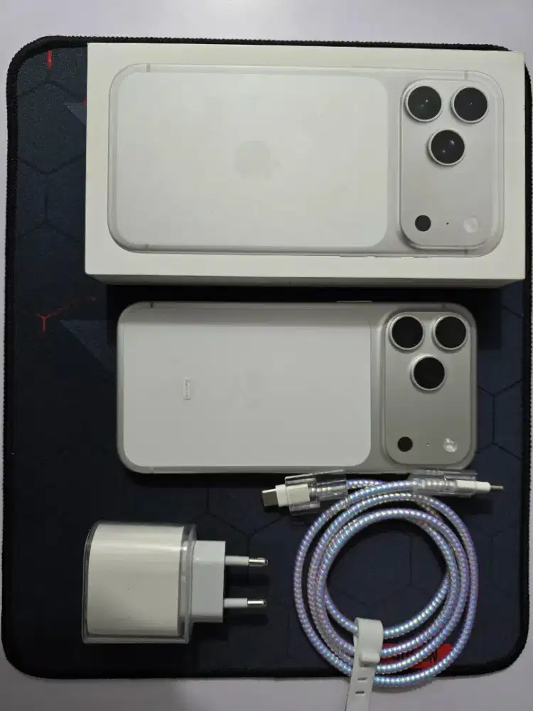 Iphone 17 Pro Max Silver 256 GB Ibox Garansi