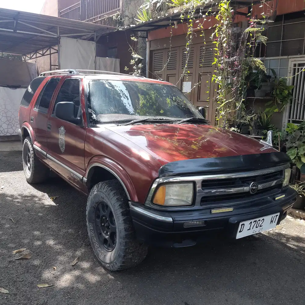 Opel Blazer 1997 Bensin