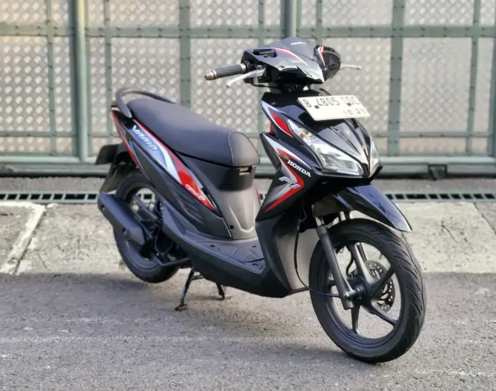 Superb Pajak Panjang! Honda Vario 110 LED Th. 2014 B-DKI Istimewa