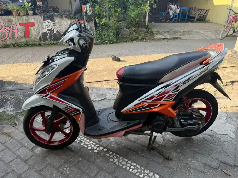 Xeon RC injeksi THN 2013 Plat R banyumas