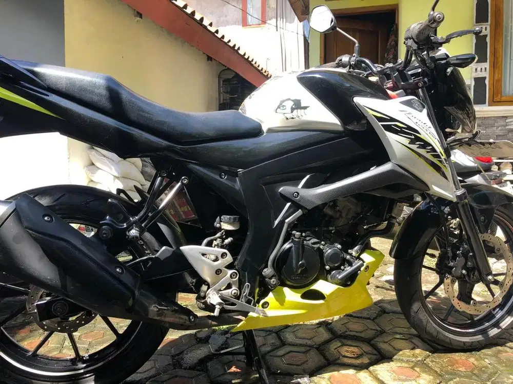 Suzuki GSX bandit 150