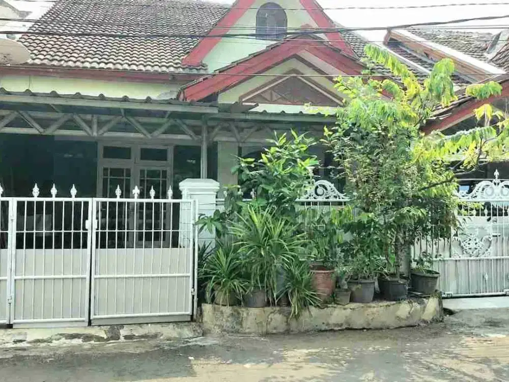 LUAS 205 Rumah di Galaxy Bekasi Akses 2 Mobil