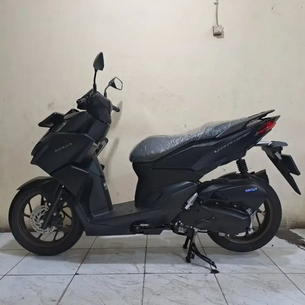 Honda Vario 160 2025 KM 4000 Gress