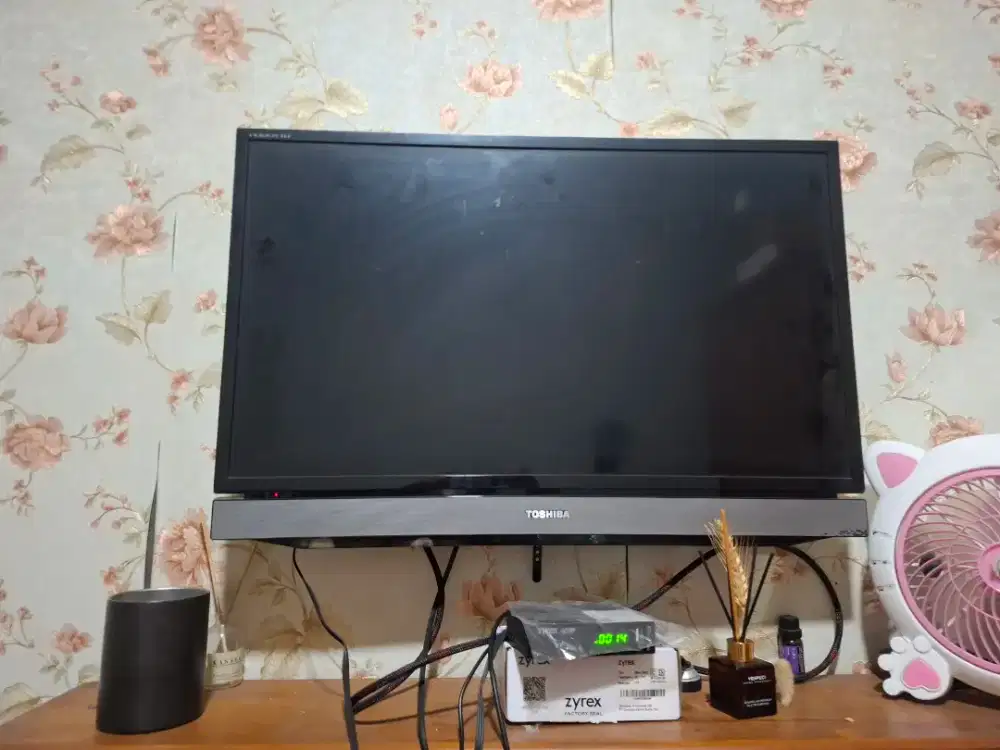 Tv toshiba bekas