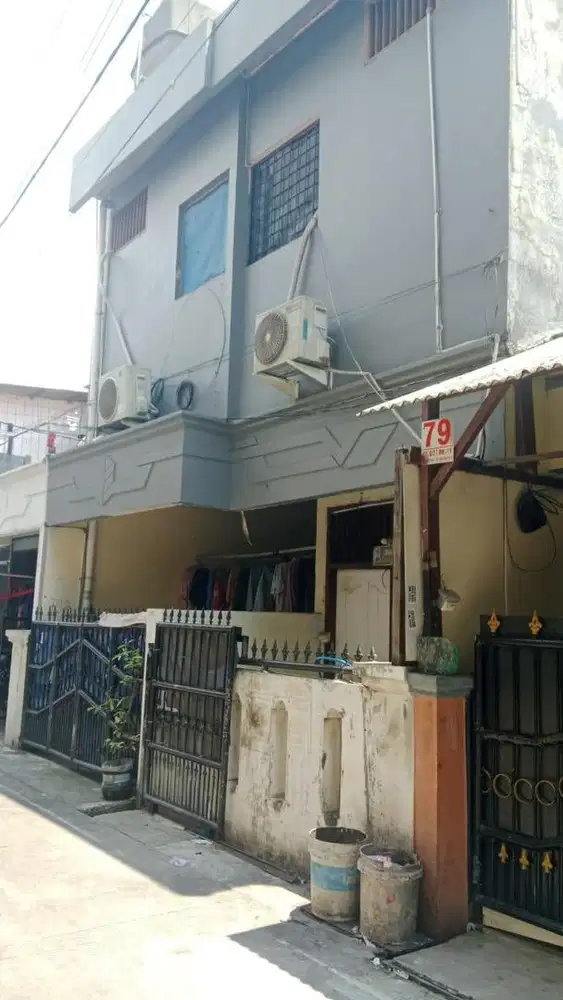 Dijual 1 surat 2 rumah SHM