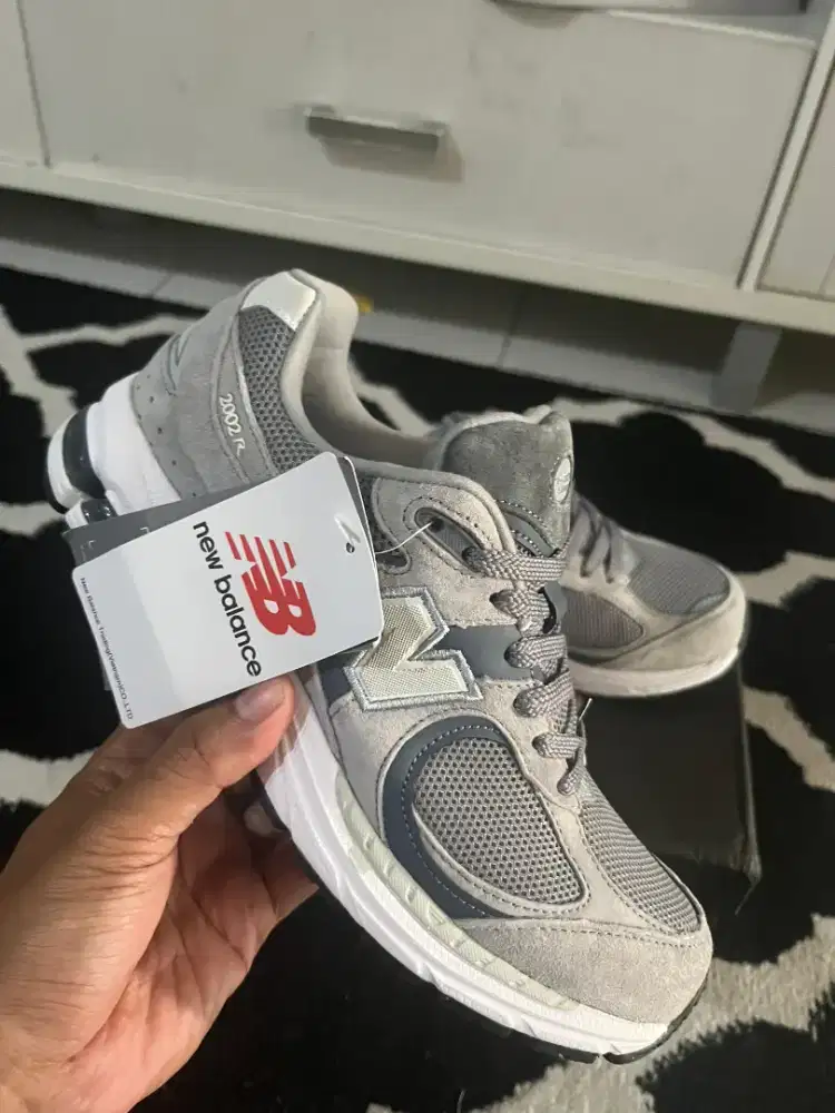 PerNBan 2002 grey