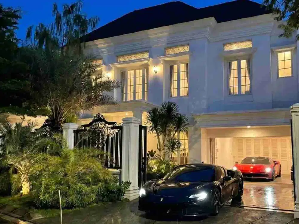 Rumah mewah pondok indah+2 mobil Hypercar ferari