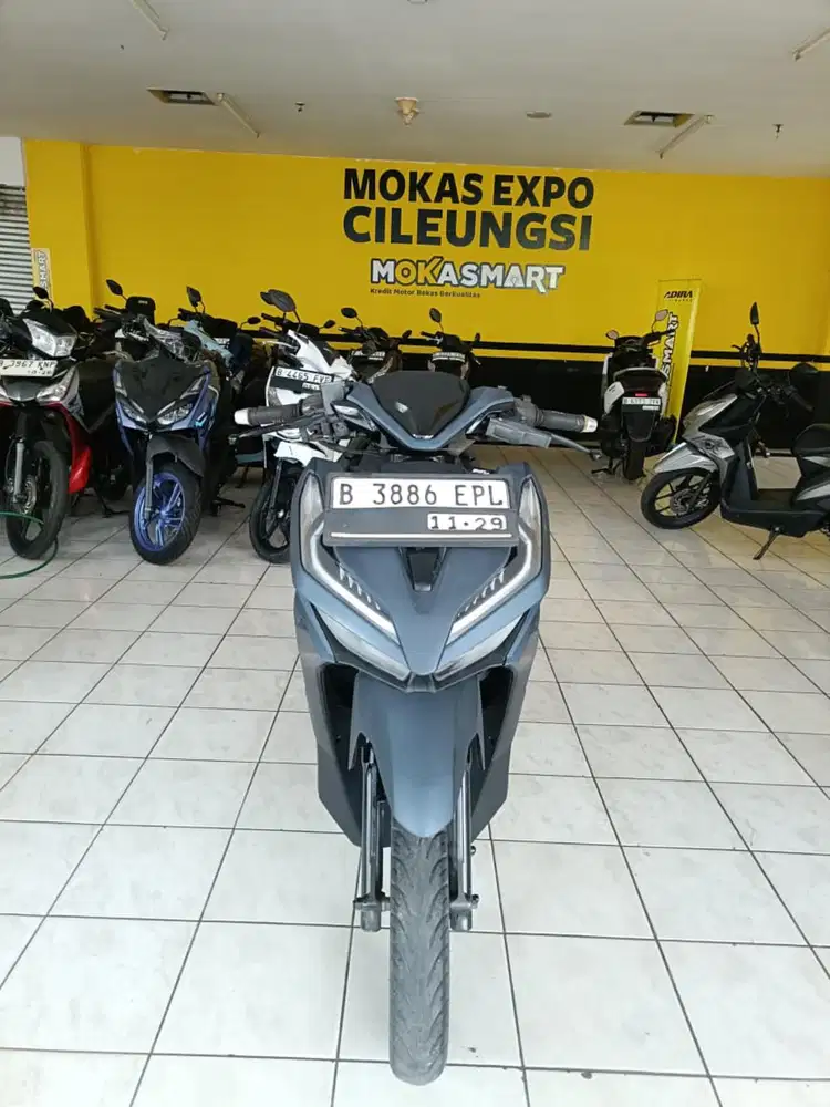 Dijual motor Honda Vario 125 cbs ISS 2019