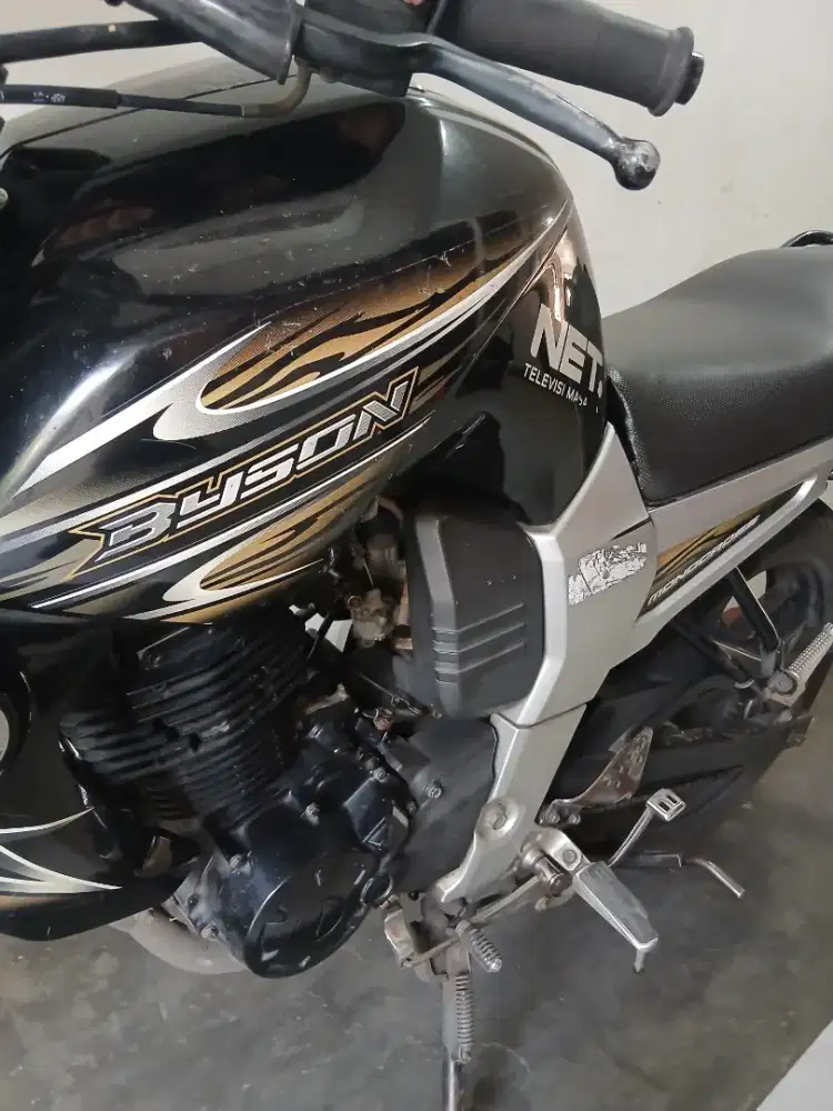 Yamaha byson 2012,mesin mulus no rembes.ban masih bagus michelin.