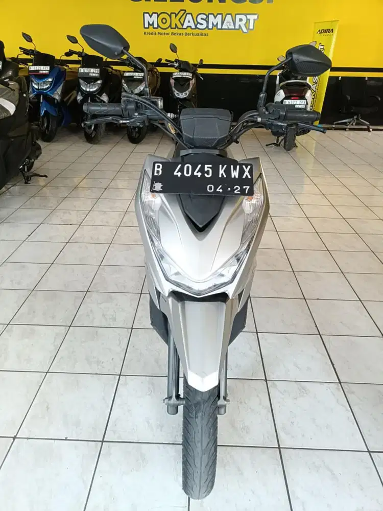 Dijual motor Honda Beat street 2022