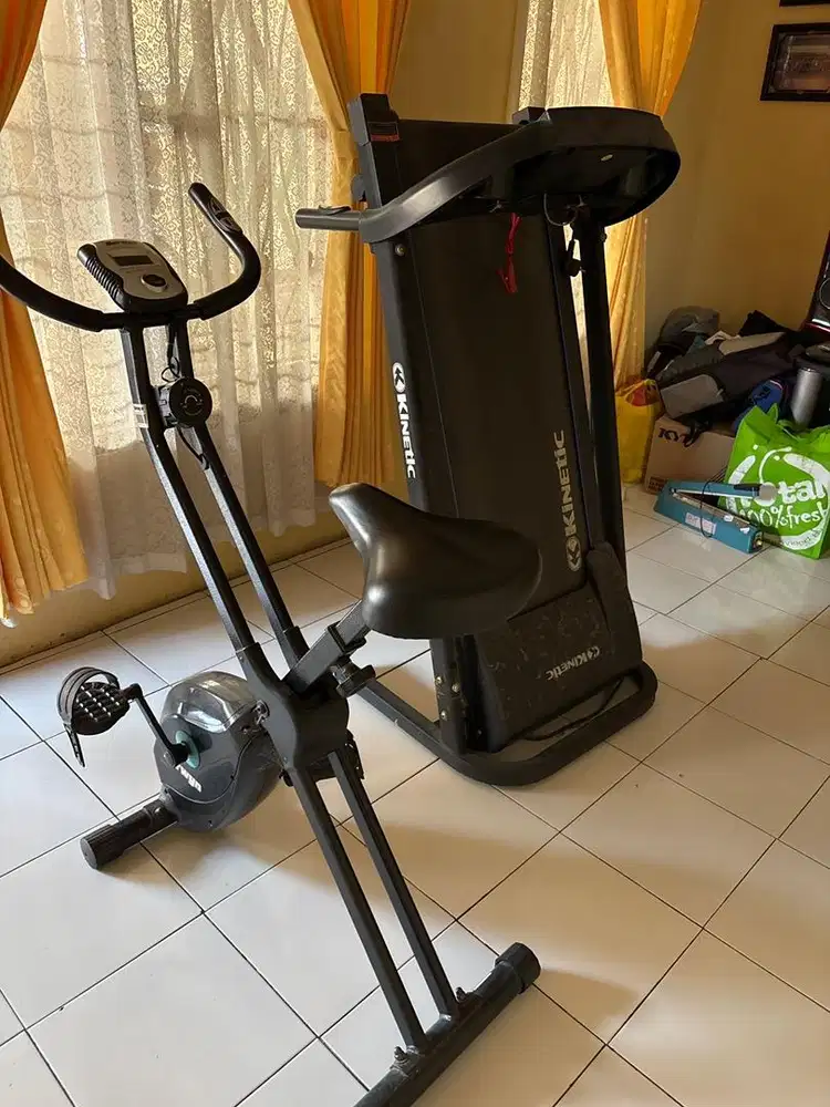 Mesin tread mill dan sepeda statis