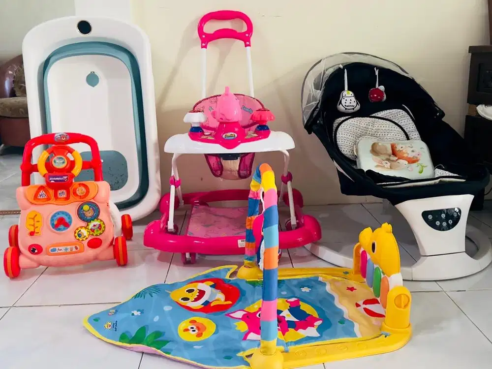 Ambil semua. Dpt free bak mandi bayi dan baby walker