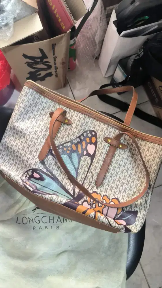 Fossil totebag bekas
