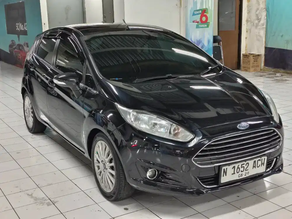 Ford fiesta S 2013 / service record bisa krdt