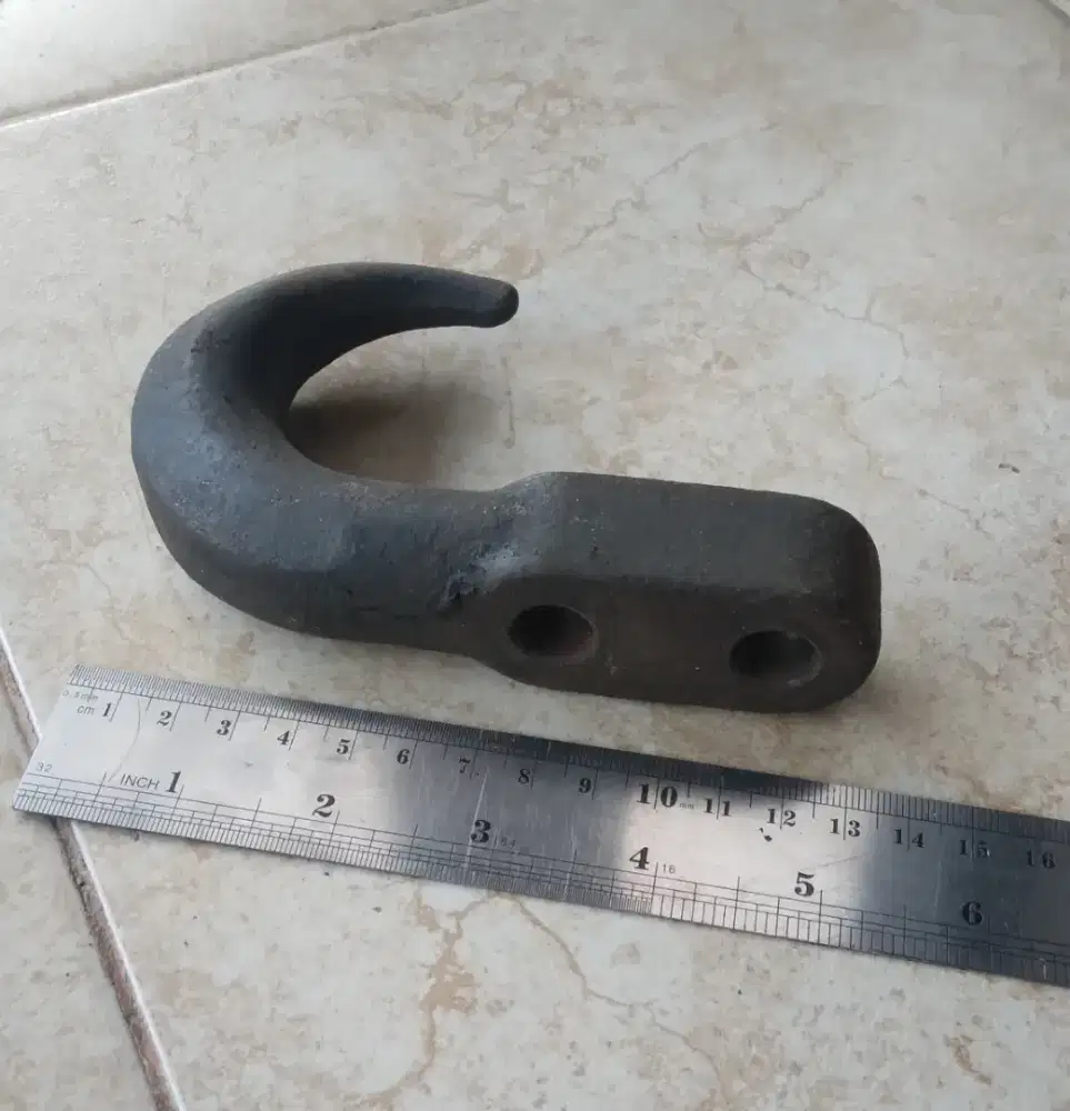 Towing Hook Daihatsu Taft