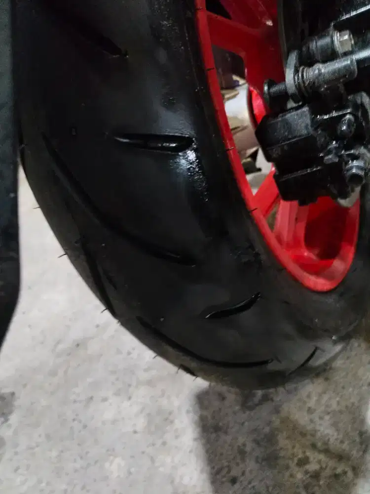 Dijual Ban motor 140/70 Ring 14 Copotan Aerox
