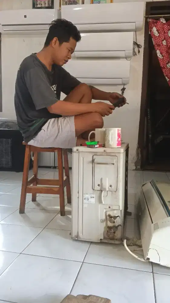 Terima AC rusak atau mati total