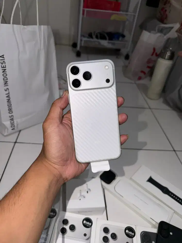 Iphone 17 Promax 256gb BLIBLI
