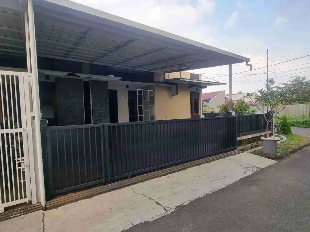 Rumah Hook SHM di Puri Dago Mas Antapani Bandung Kota dkat Arcamanik Soekarno Hatta
