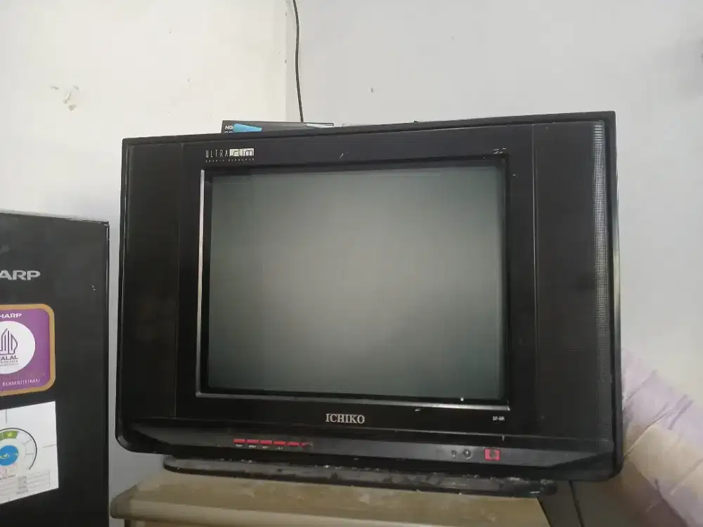 Televisi bekas merek Ichiko