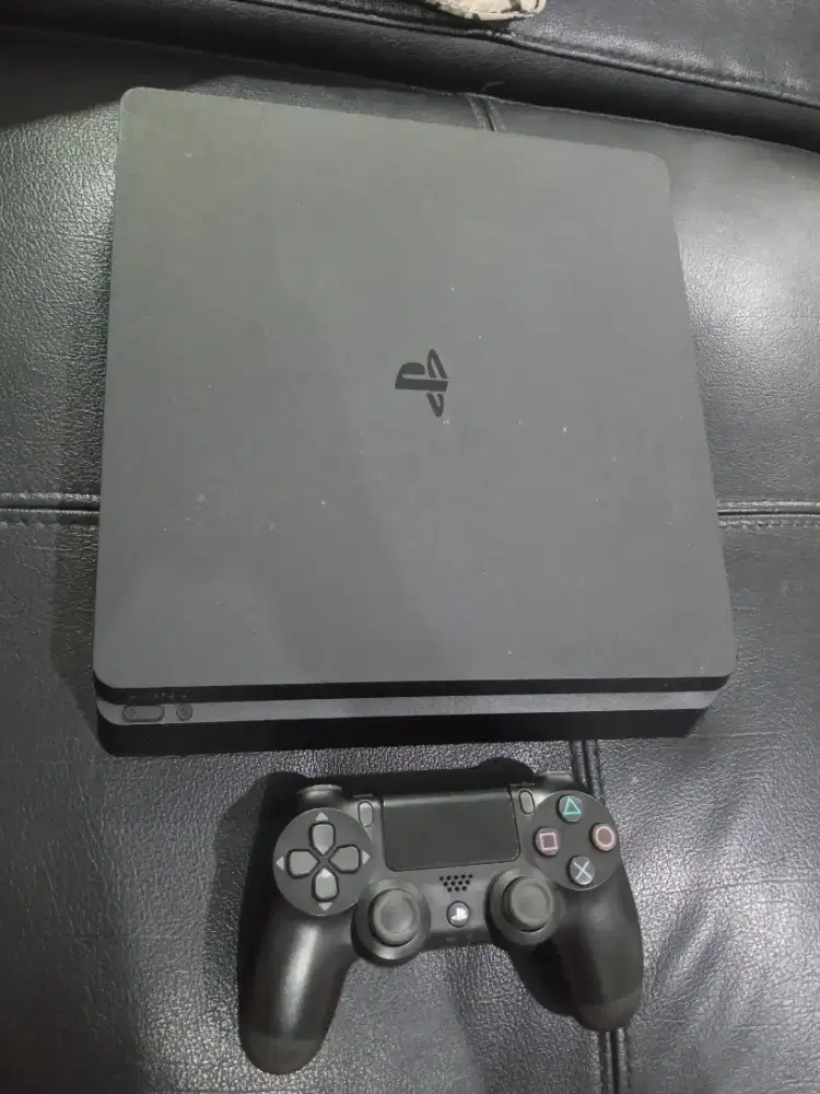 Ps4 slim ori 500gb masih bagus